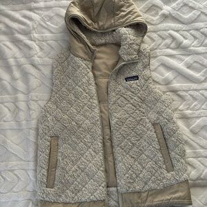 Women’s Reversable Patagonia Vest